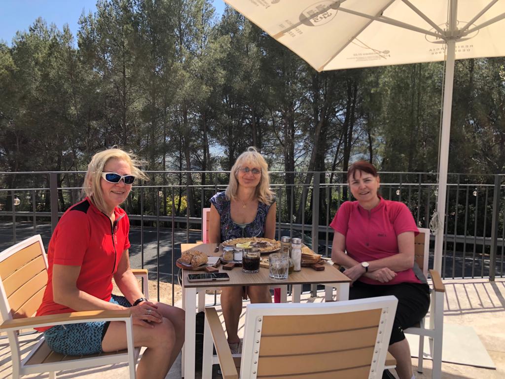 click to enlarge! Ladies do lunch